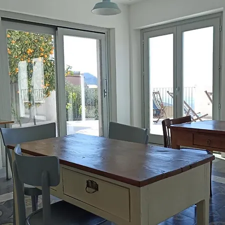 Monte Forru Rum i privatbostad Baunei