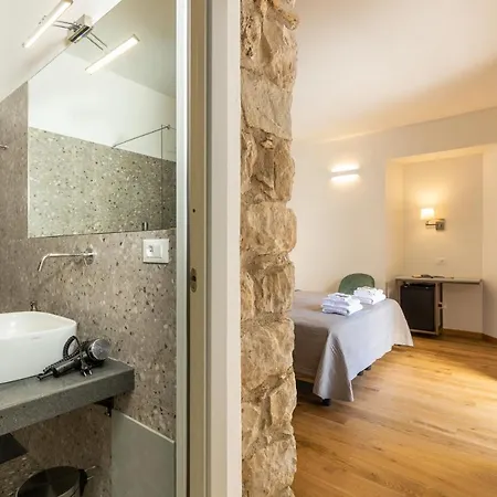 Homestay Monte Forru Baunei