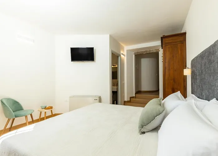 Monte Forru Homestay Baunei